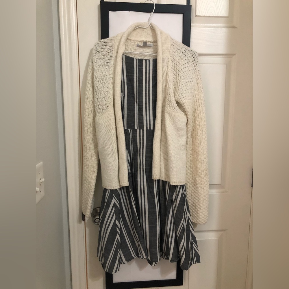 Size 4 Gray and White Striped Midi Dress by Shabby Apple - Picture 2 of 6